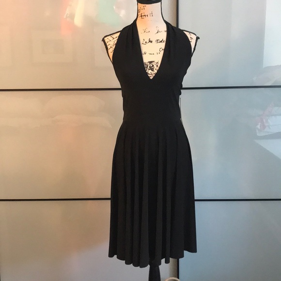 little black dress - Picture 2 of 6